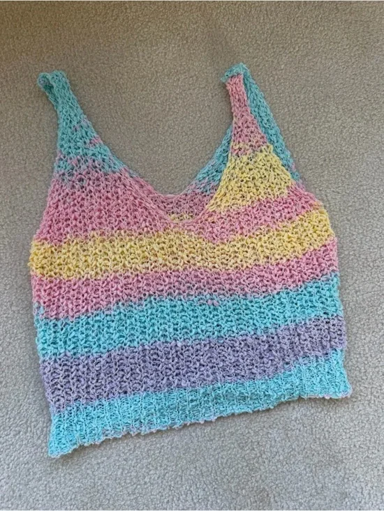 Set of 20 Crop Tops - Great Condition! - Picture 14 of 15